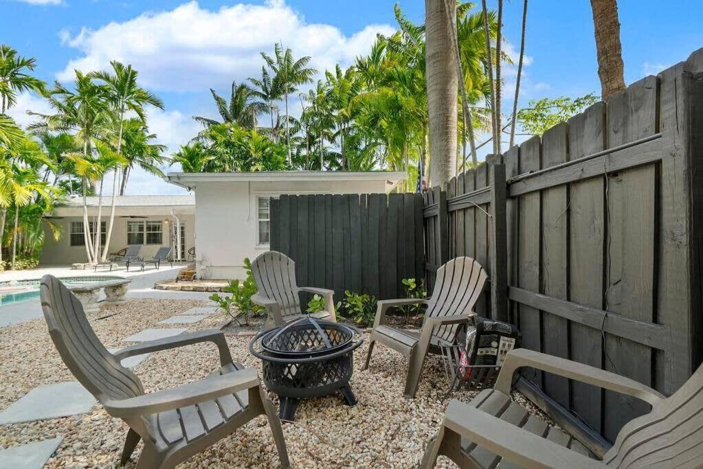 Walk To Las Olas Banyan Room Palm Paradise Inn Fort Lauderdale Exterior foto
